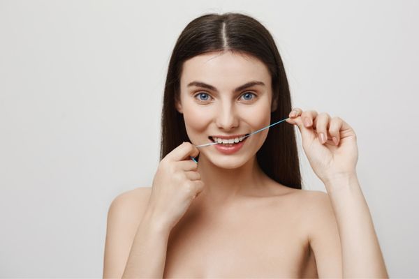 correct flossing technique